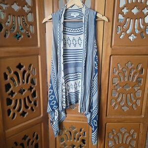 Roommates Blue Aztec Print Waterfall Knit Boho Cardigan Vest Size Medium
